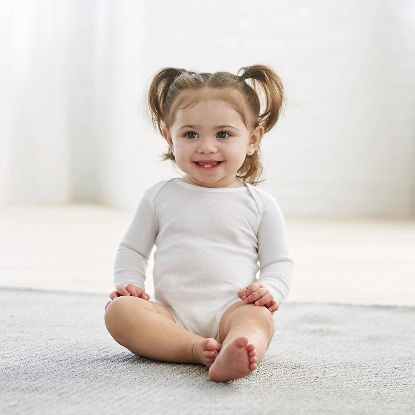 8-Pack Baby Neutral White Long and Short Sleeve Onesies Brand Bodysuits